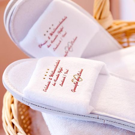 Hotel Hubertushof - Ihr Hotel Mit Herz Leutasch Værelse billede