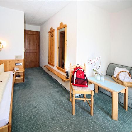 Hotel Hubertushof - Ihr Hotel Mit Herz Leutasch Værelse billede
