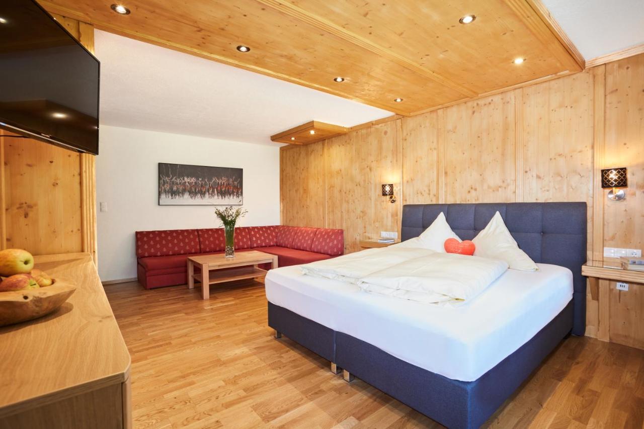 Hotel Hubertushof - Ihr Hotel Mit Herz Leutasch Værelse billede