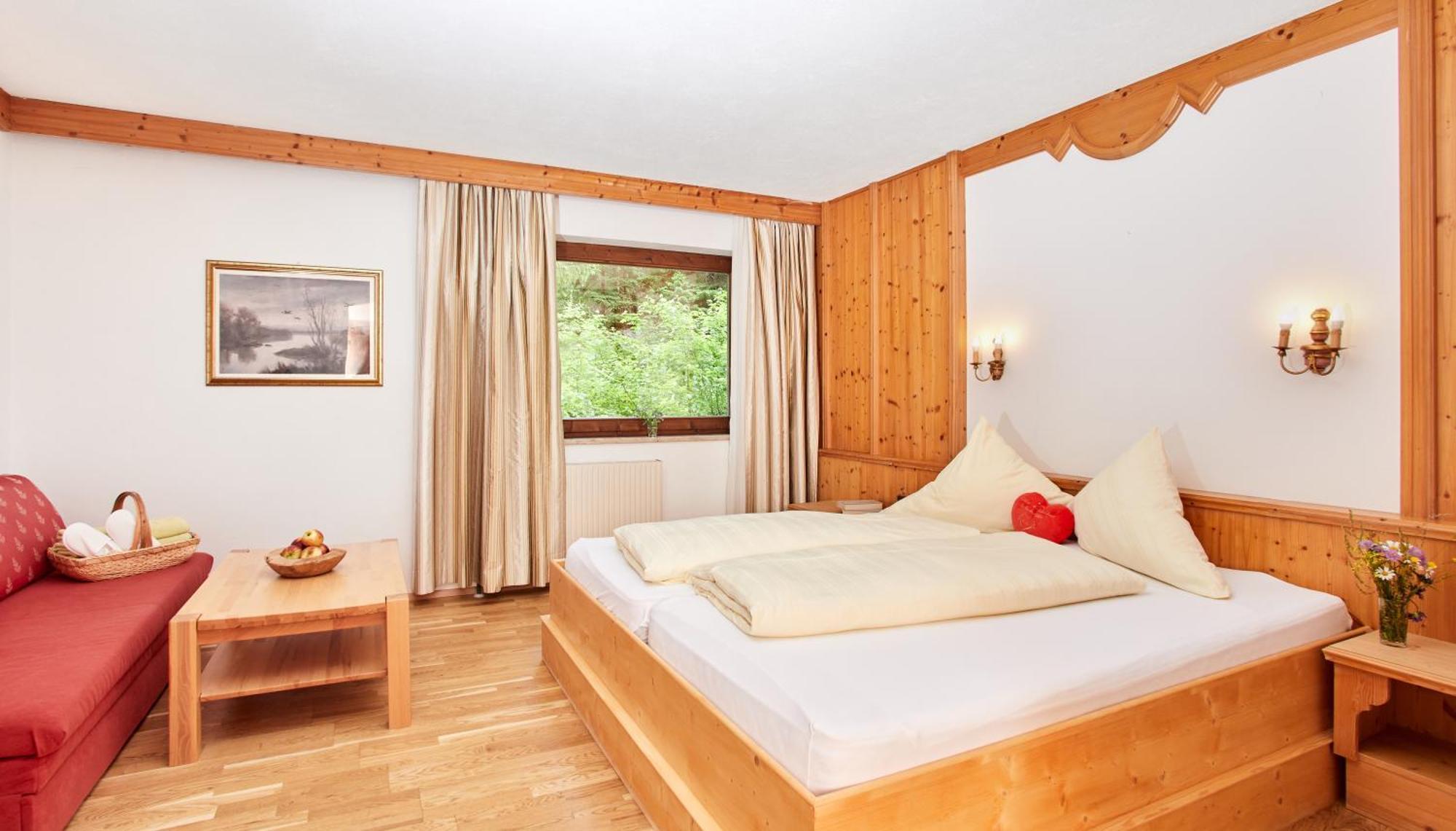 Hotel Hubertushof - Ihr Hotel Mit Herz Leutasch Værelse billede
